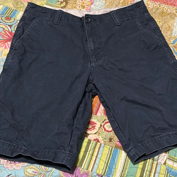 Men’s‎ old navy shorts - Picture 1 of 5
